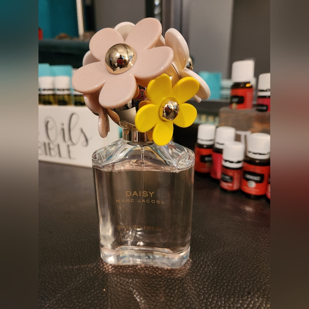 Marc Jacobs Daisy Perfume